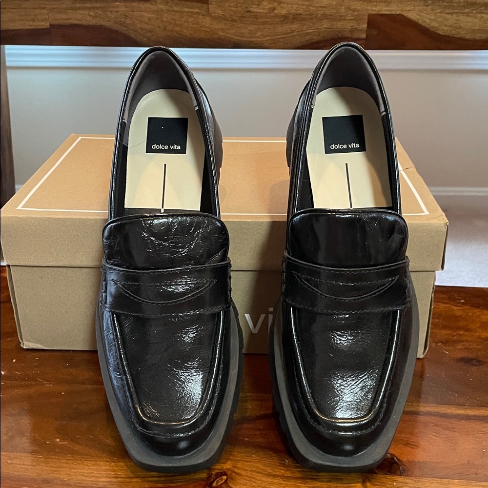 Dolce Vita black loafers size 9